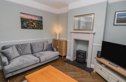 Lincoln House | Millside