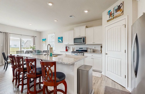 Millville House | Millville by the Sea home with clubhouse, pools & wellness center access