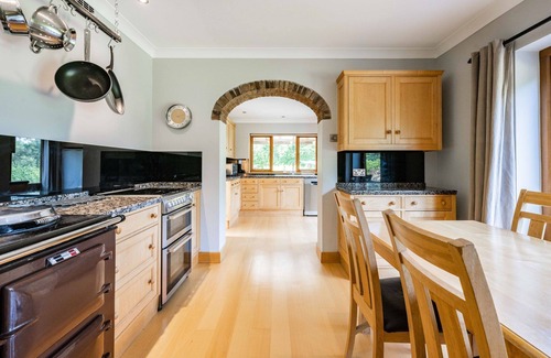 Horstead House | Millwood | Large holiday home set within it's own grounds!