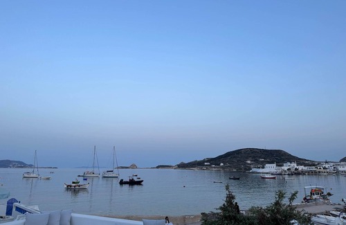 Apollonia Apartment | Milos Aquabliss Beachfront Villa