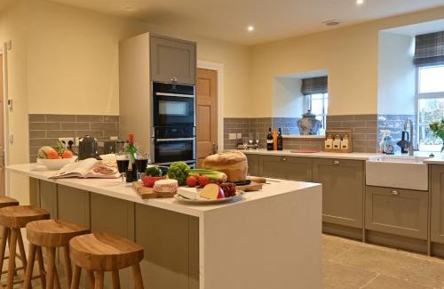 Murthly House | Milton House