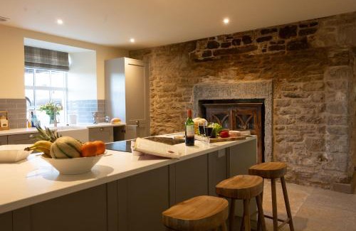 Murthly House | Milton House