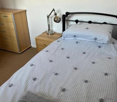 Milton Keynes House | Milton Keynes Comfort Haven