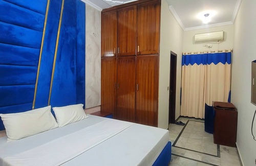 F-6 Sector Bed & Breakfast | Milton lodge guest house in G 13/1 near the Islamabad international irport