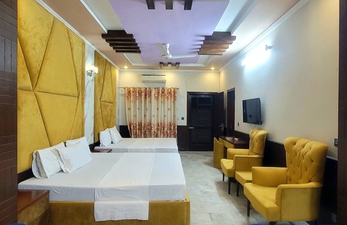 F-6 Sector Bed & Breakfast | Milton lodge guest house in G 13/1 near the Islamabad international irport