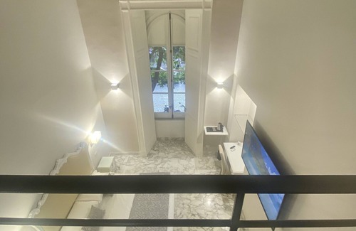 Vomero Bed & Breakfast | MILUAR - Vanvitelli