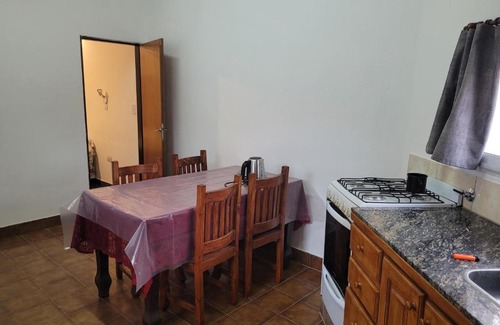 La Cumbre Apartment | Mimi