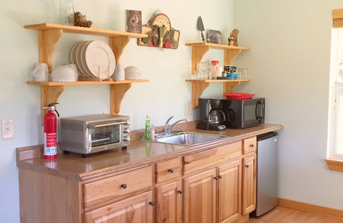 Ingram Cabin | Mimi's Mansion At Stacy Ranch, Cabin On 120 Acres Between Ingram & Hunt, Tx