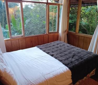 Mindo House | Mindo Wood Cabin