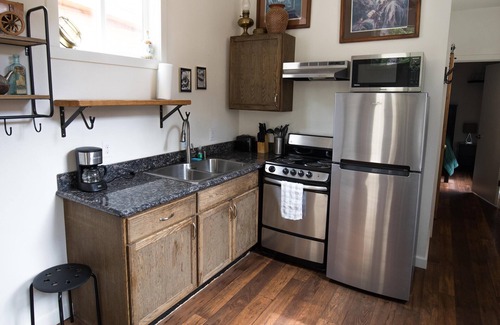 Idaho Springs Cabin | Miners Cabin at Base Camp Lodging Company