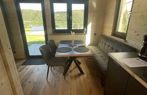 Edertal Ski Chalet | Mini chalet on Lake Edersee with 2 bedrooms