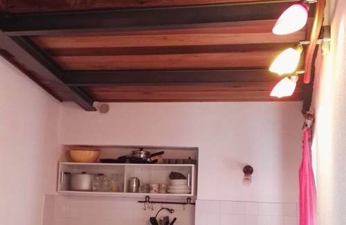 Marciana Apartment | Mini house of magnolias in the center of the medieval village of Marciana