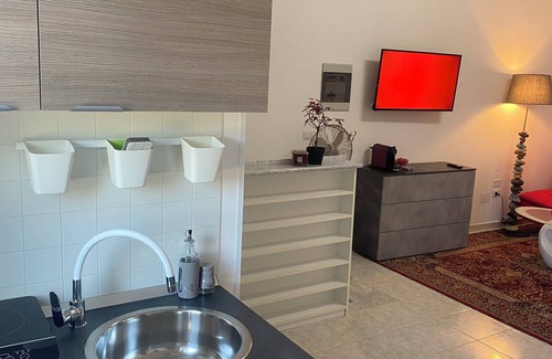 Sant’Agapito Apartment | Mini Red Hub - Design Apartment nVieni a immergerti nel verde!n