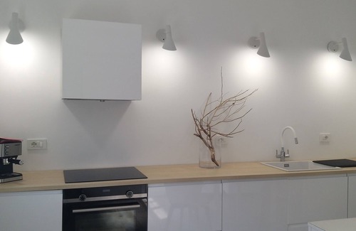 Porto San Giorgio Apartment | Minimal boho beach apartment, Catia Apartment n25 with umbrella and 2 deck chairs