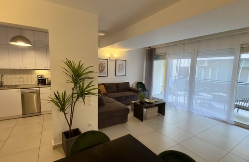 Pangrati Apartment | Minimalist 2Bedroom Apartment with Balcony in the heart of Athens