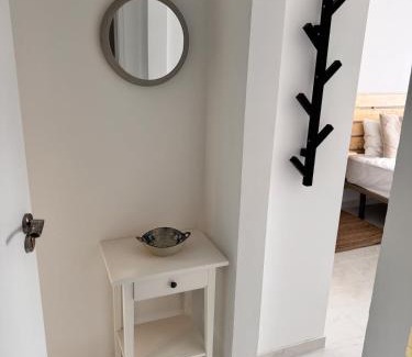 San Isidro Apartment | Minimalist Studio Fast Wi-Fi