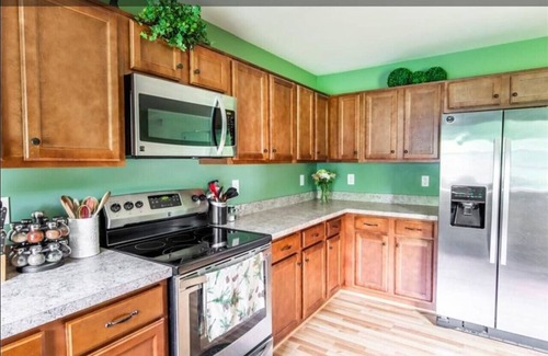 Bumpass House | Mins To Lake Anna Festivals