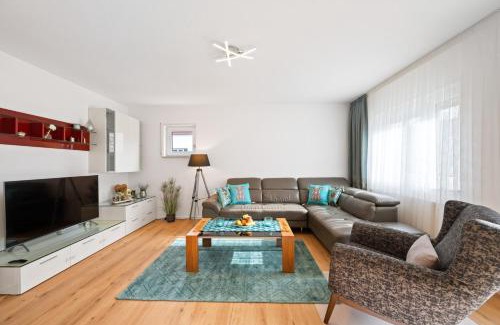 Ludwigshafen Apartment | Minty Lounge