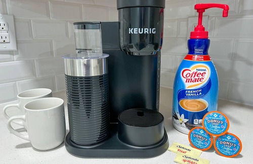 West Dallas House | Minutes away from AT&T Stadium, American Airlines, and Downtown Dallas.