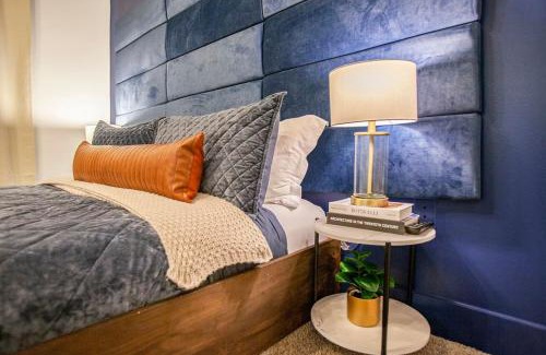 Castleberry Hill Apartment | Minutes Away From Mercedes Benz Stadium,GWCC &World Cup