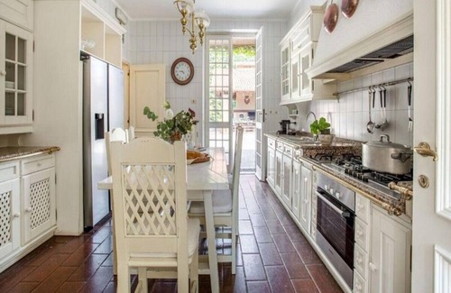 Carella Villa | Minutes from the romantic town of Bellagio with heated pool & tennis court