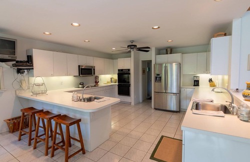 North Sea House | Minutes to Southampton and Sag Harbor Villages, Sun-Lit Interiors,.