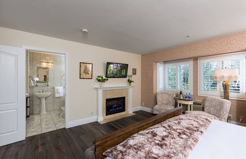 Solvang Bed & Breakfast | Mirabelle Inn