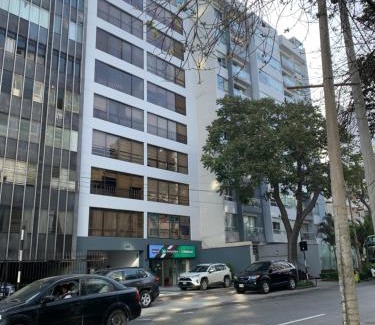 Petit Jean Ocharan Apartment | Miraflores Center - Larcomar, Parque Kennedy, Malecón