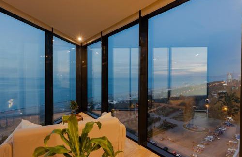 Old Boulevard Hotel | MiraMar Luxury Residences