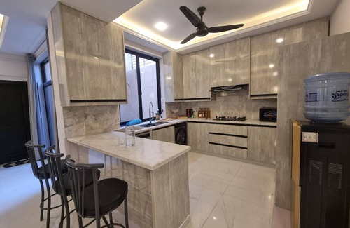 Mirpur Villa | Mirpur,s Absolutely Astonishing Spanish Villa New Mirpur Azad Kashmir Pakistan