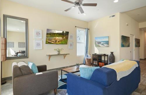 South Mission Beach House | Mission Paradise - Spa, Pet Friendly, Steps2Sand