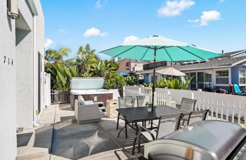 South Mission Beach House | Mission Paradise - Spa, Pet Friendly, Steps2Sand