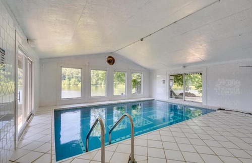 Saint Mary House | Missouri Castle with Private Lake, Pool and 100 Acres!