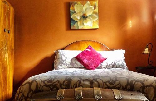 Nelson Apartment | Mistiso's Place Vacation Rentals