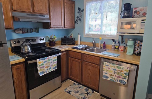 Chincoteague House | Misty Mare Townhouse - Gorgeous home on Chincoteague Island