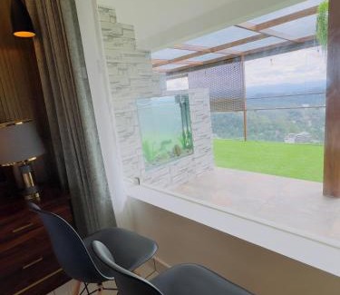 Devikolam Hotel | Misty Wonders