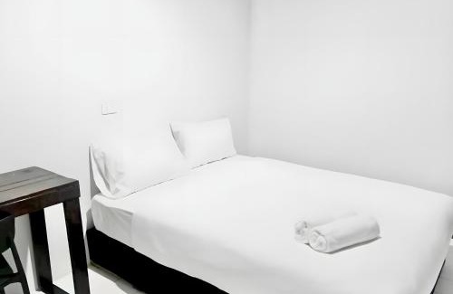 Wat Bowon Niwet Apartment | Mitr Inn Khaosan Street - มิตร อินน์ ตรอกข้าวสาร 1