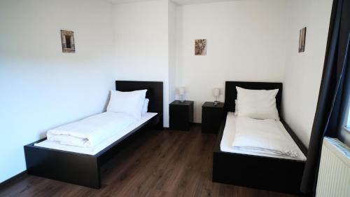 Celle Apartment | Mivano-Apartments WiFi Küche NETFLIX