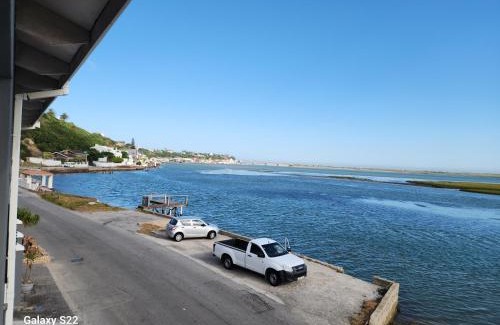 Bluewater Bay Apartment | Mix Guesthouse