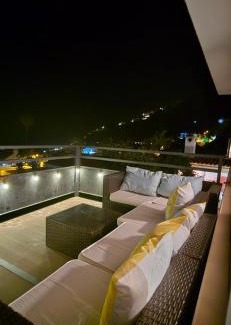 Las Cuevas Villa | Miya del Sol Heated pool