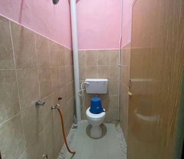 Kampung Pasir Hantu Hotel | MJ Perhentian - Small Island