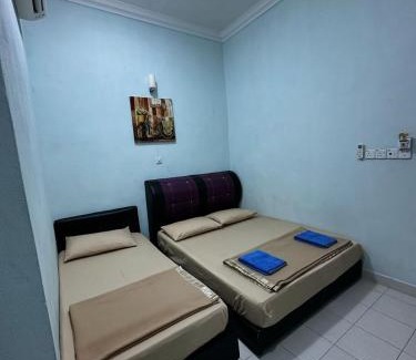 Kampung Pasir Hantu Hotel | MJ - Perhentian