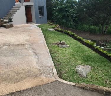 Mbombela House | Mlakalaka Guesthouse