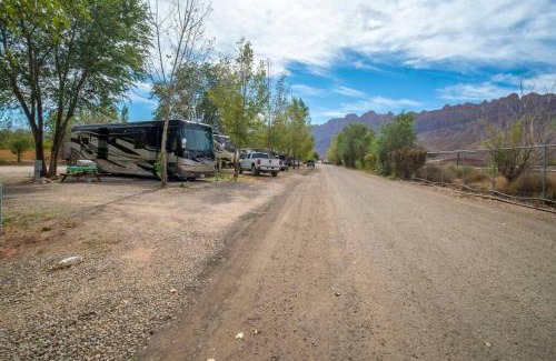 Moab South Valley House | Moab RV Resort Family Tipi OK1