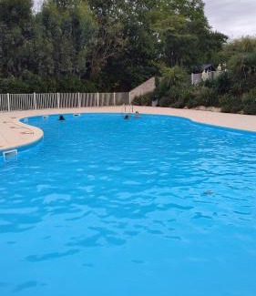 Saint-Cyr-en-Talmondais Other | Mobil-home climatisé dans parc résidentiel avec piscine