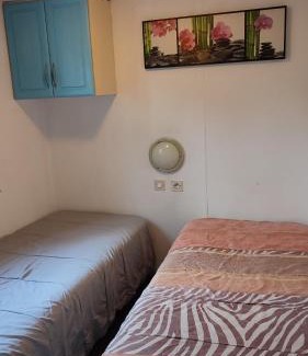 Saint-Cyr-en-Talmondais Other | Mobil-home climatisé dans parc résidentiel avec piscine