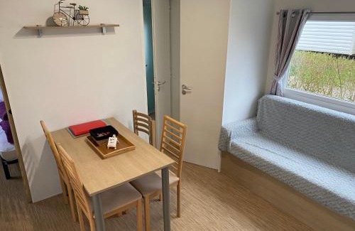 Onzain Other | Mobil Home tout confort idéal pour 4 personnes dans le Domaine de Dugny CAMPING 4 ETOILES, Proche de Blois, du Zoo de beauval et des Châteaux de la Loire