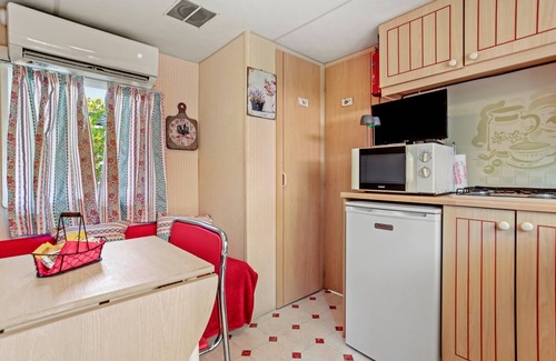 Sainte-Croix-du-Verdon House | Mobile Home 'Cocoon' with Lake View, Shared Pool and Air Conditioning