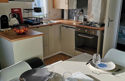 Saint-Hilaire-de-Riez RV Rental | Mobile Home '6 Pers Tout Confort' with Shared Pool and Private Terrace