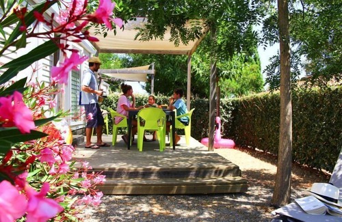 Serignan House | Mobile home in Sérignan with great pool area